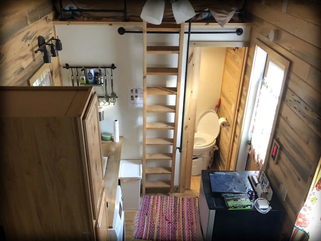 A tiny house Airbnb that families can book for Airbnb family travel