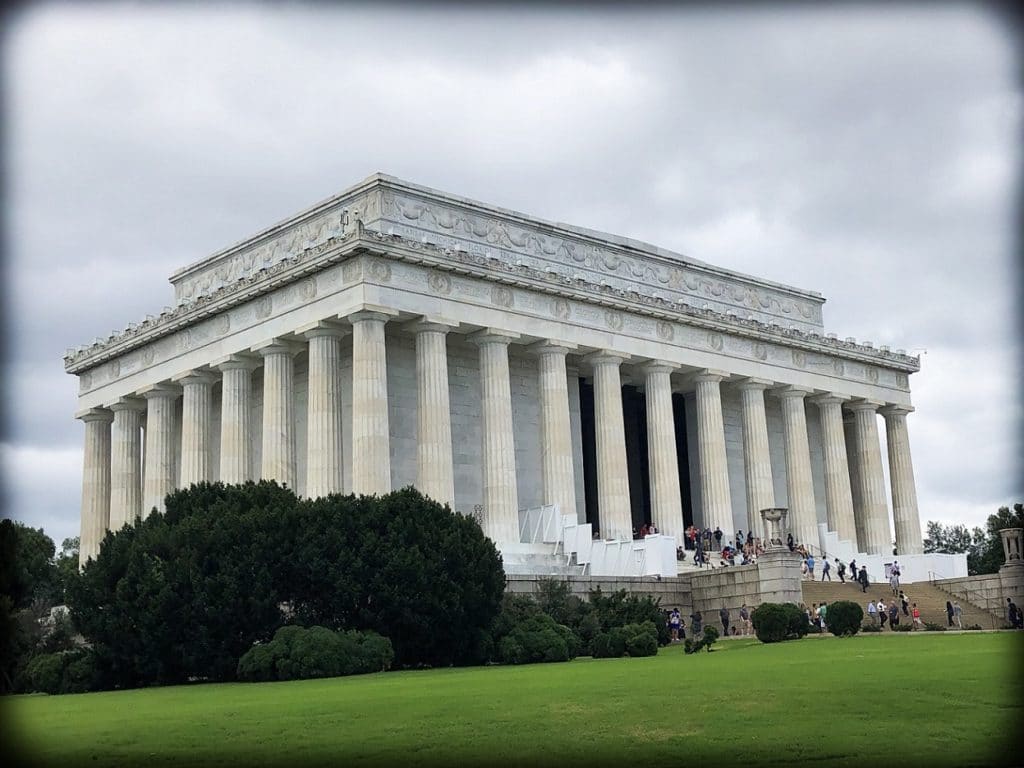 The Lincoln Memorial in Washington, DC, where families can do DC world schooling activities