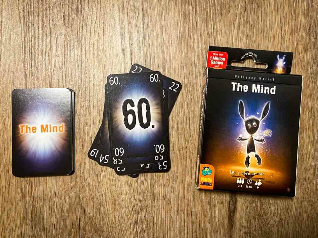 easy travel card games